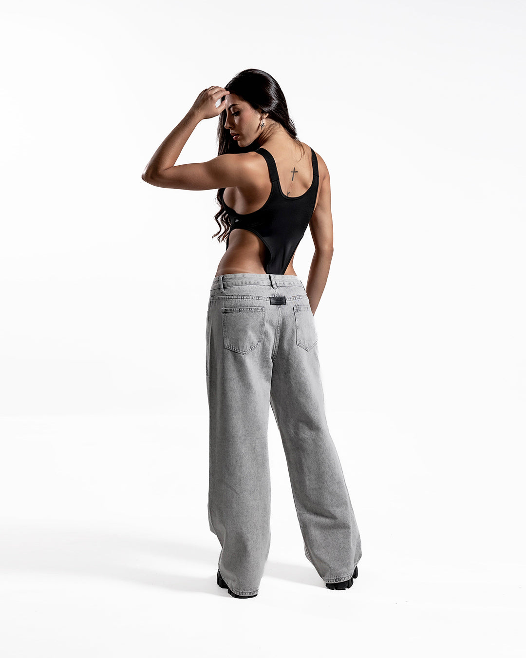 NOVA GREY